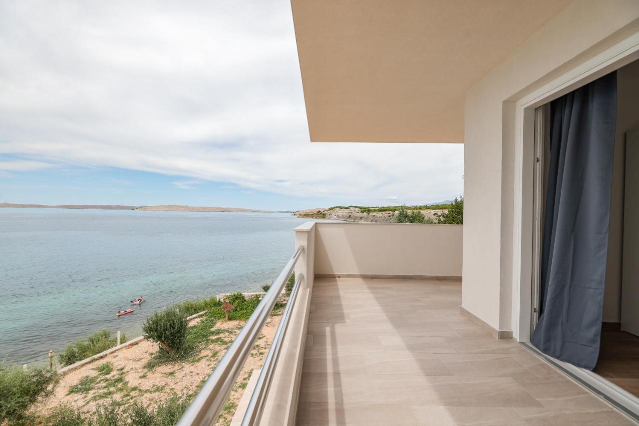 Beachfront Apartments Tic With Seaview Miletici Екстер'єр фото