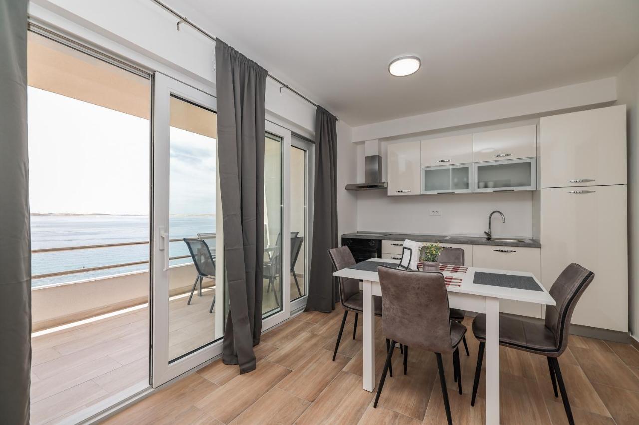Beachfront Apartments Tic With Seaview Miletici Екстер'єр фото