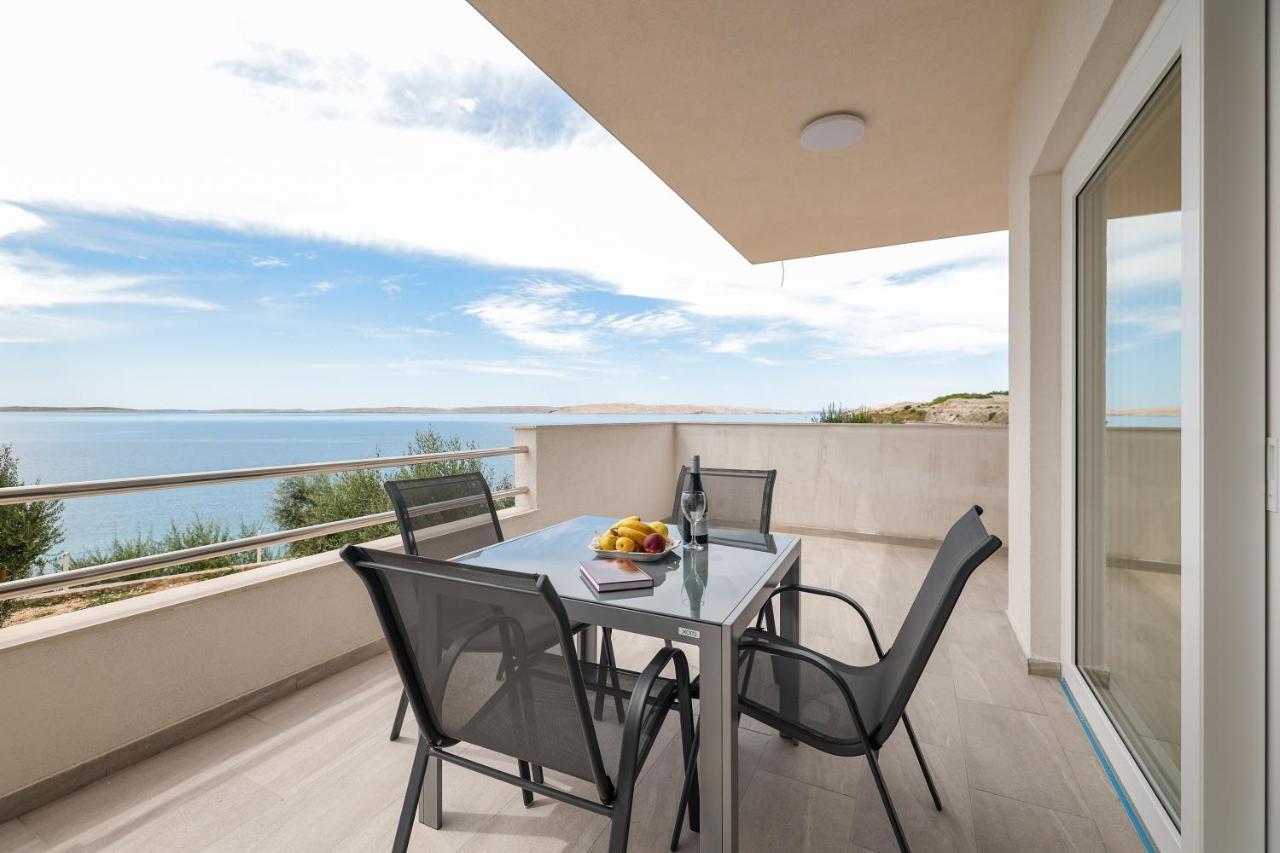 Beachfront Apartments Tic With Seaview Miletici Екстер'єр фото