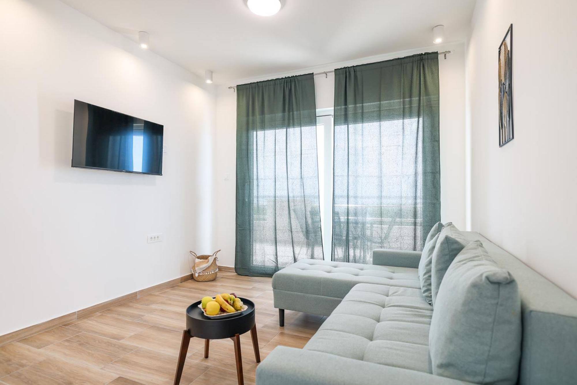 Beachfront Apartments Tic With Seaview Miletici Екстер'єр фото